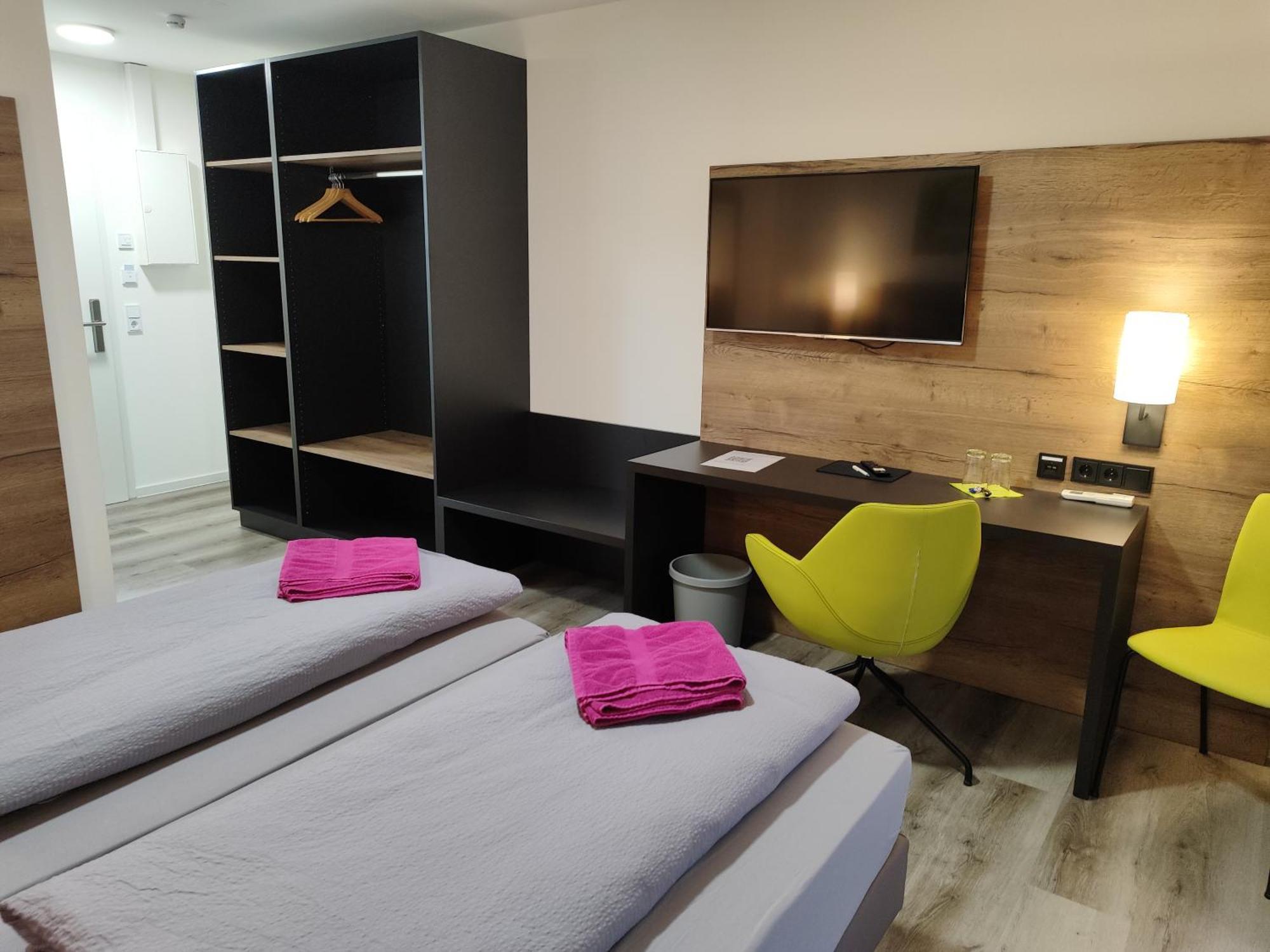 Hotel Gaestehaus Stock Zimmer Baeumle Friedrichshafen Dış mekan fotoğraf
